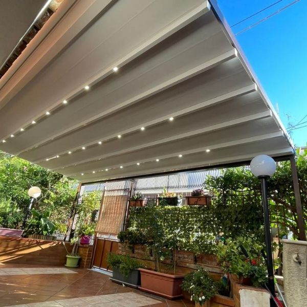 Installazione di Qualità con la Pergola MED JEANS